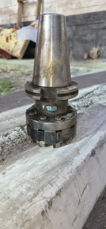 Фреза новая со сменными ножами