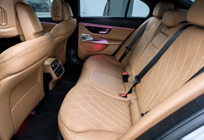 Mercedes Benz AMG W214 E300 3 Mercedes Benz AMG W214 E300 3