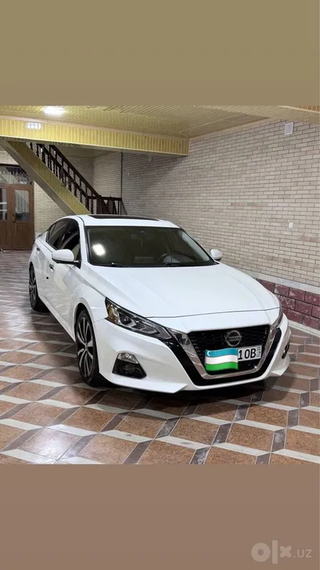 Nissan Altima 2.0 1 Nissan Altima 2.0 1