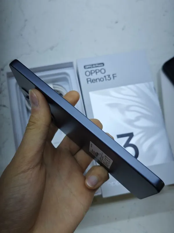OPPO Reno 13 F Sotlad — фото 4