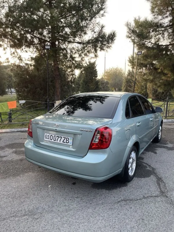 Lacetti 2005 optra 1