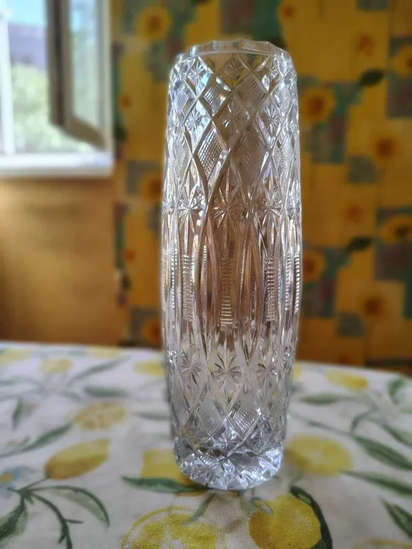 Хрустальная ваза 1 Хрустальная ваза 1