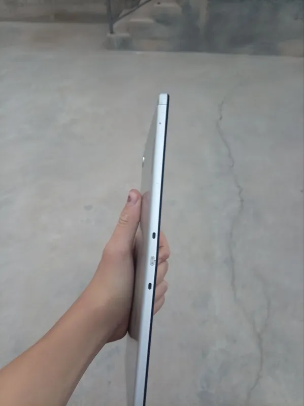 Lenovo Tab M10 ayir boshlashga tellar bulsa buladi — фото 1