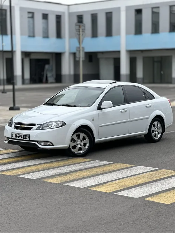 Gentra 2022Yil Avtomat Elegant Plus Full Avto kredit 100$ Bilan 2