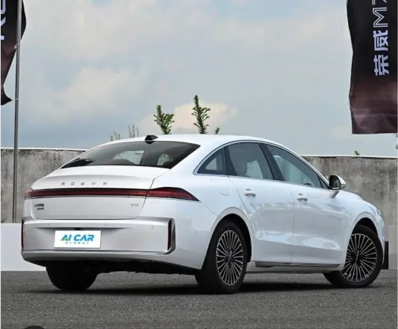 Roewe m7 gibrid