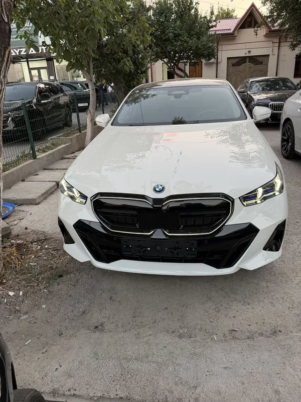 BMW 530i gibrid 2 BMW 530i gibrid 2
