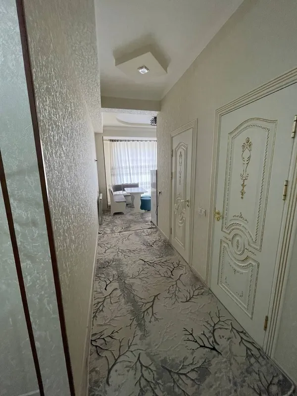 Sergili 3 bekat Geren housga 3xonali kvga qiz kere 3ta doim turishga n 5