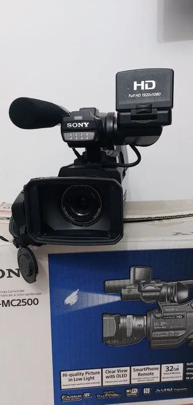 Sony 2500 sotiladi toza koropka dokument