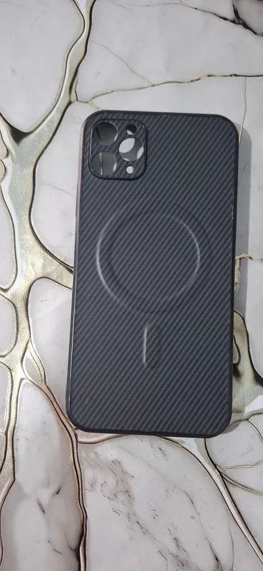 Iphone 11 pro max chexol