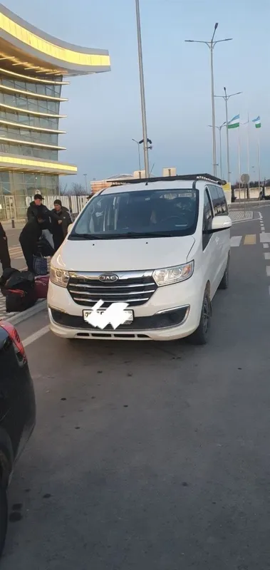 Sayoxat Xizmati MOSHINA 8 TALU URIN