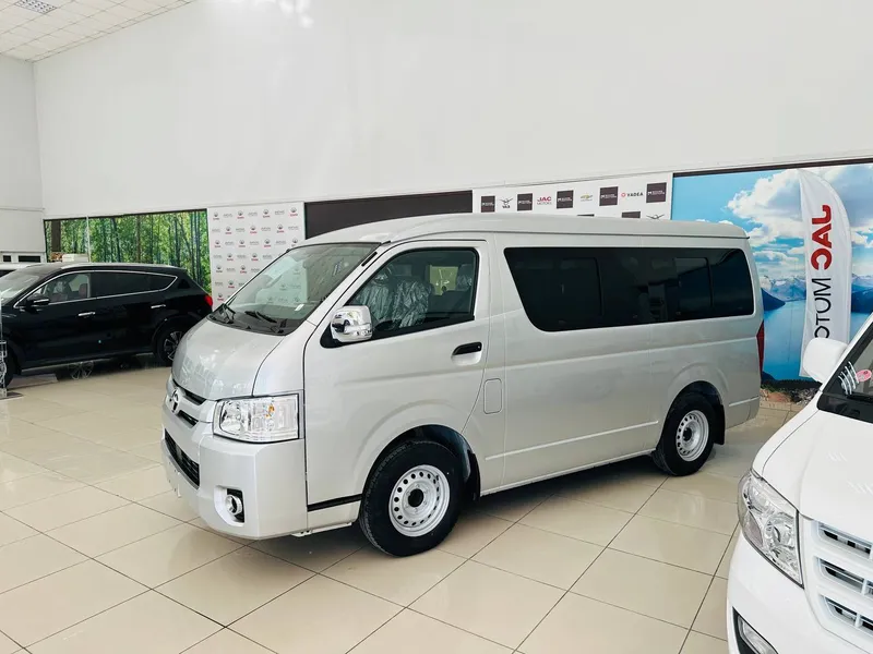 Микроавтобус JOYLONG А4 — 15-местный 4 Микроавтобус JOYLONG А4 — 15-местный 4