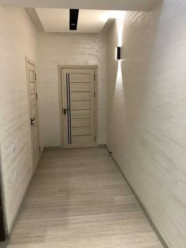 Аренда квартира камолон ош навастиройка дом 2 хоналий 800$ 65м2 — фото 1