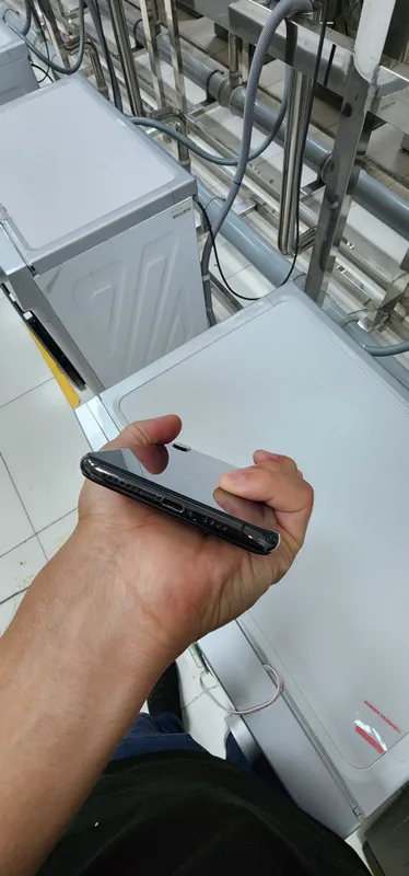 iphone Xs Max LL/A 256GB Bat 77% Face yoq aybi shu 3