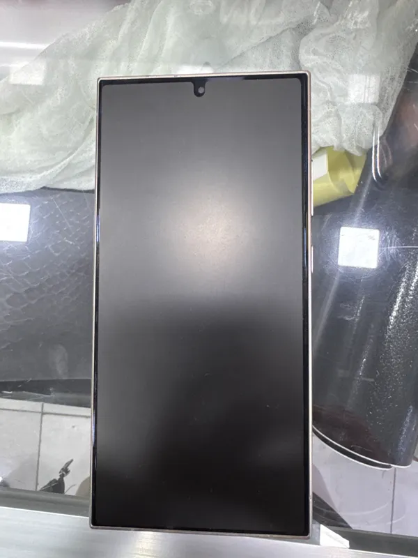 Samsung S24 Ultra 2