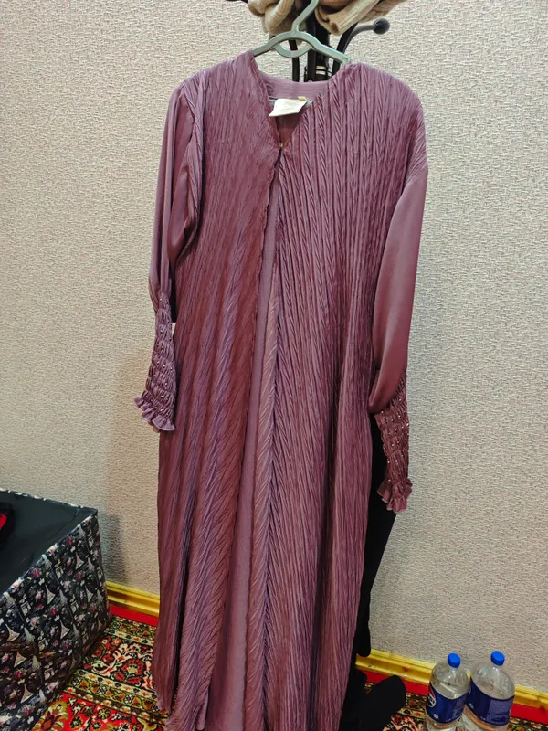 Dubay abaya 52 razmer 1marta kiyilgan 3 Dubay abaya 52 razmer 1marta kiyilgan 3