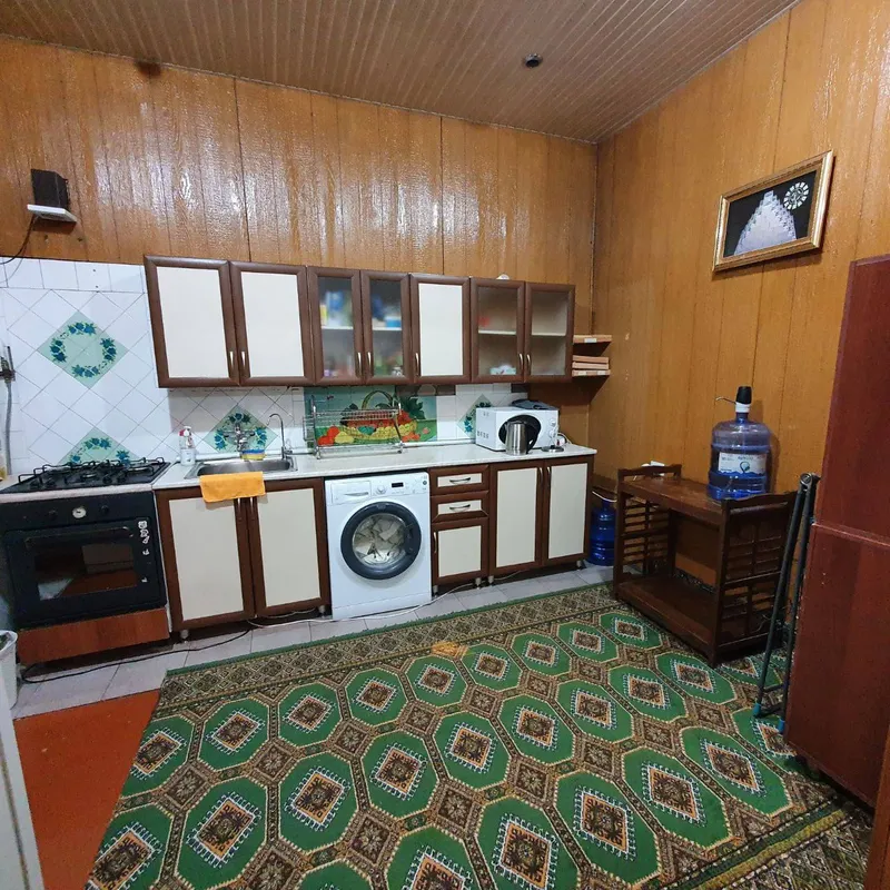 4 sotix uchastkada basseyn, texnika va mebel bilan (tayyor ijarachi) keng 5 xonali uy sotiladi 2