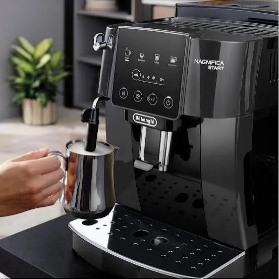 Кофемашина DeLonghi Magnifica Start с сенсорной управленией, офф гаран — фото 2