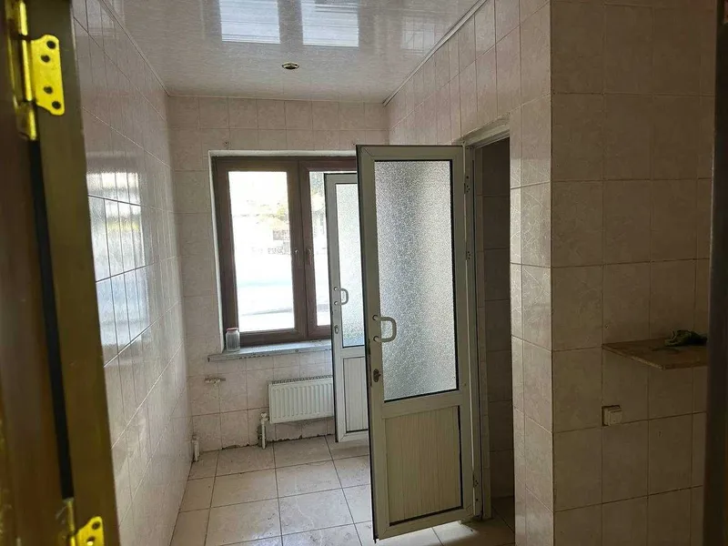 Сдается в аренду комм. помещение (Офис + склад + гараж) - 388 м2 8