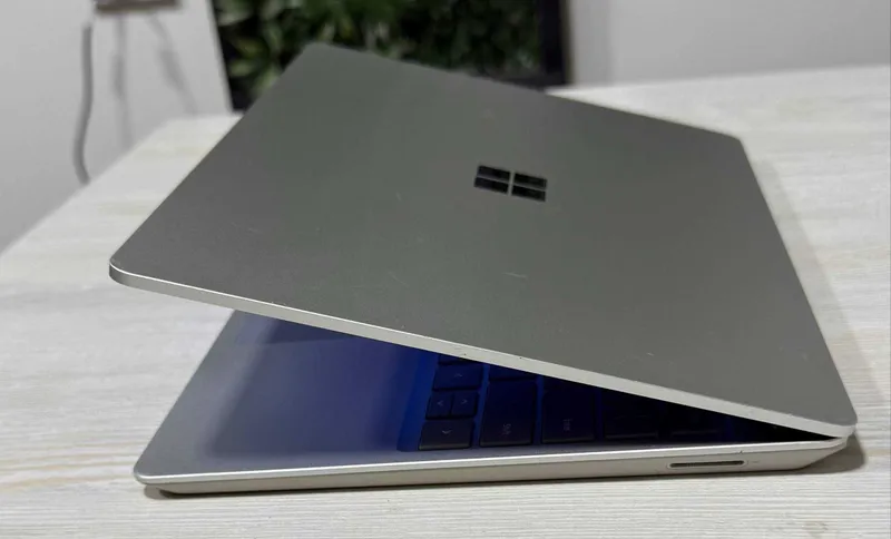 Microsoft Surface Go 12.5” FullHD Сенсор Core i5-1035G1 16GB / 256SSD — фото 3