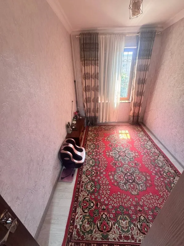 Navoiy shahrida 3 xona uymiz sotiladi arzon narhda 2 Navoiy shahrida 3 xona uymiz sotiladi arzon narhda 2