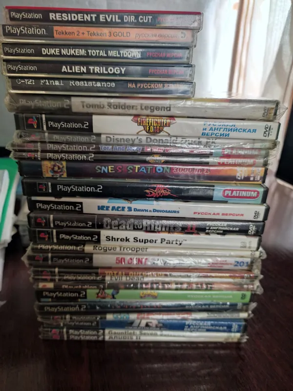 Sony PlayStation 2 8 Sony PlayStation 2 8
