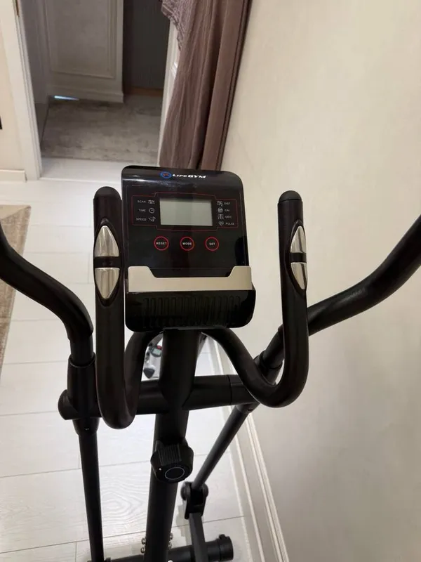 Эллиптический тренажёр LifeGYM 2 в 1 2 Эллиптический тренажёр LifeGYM 2 в 1 2