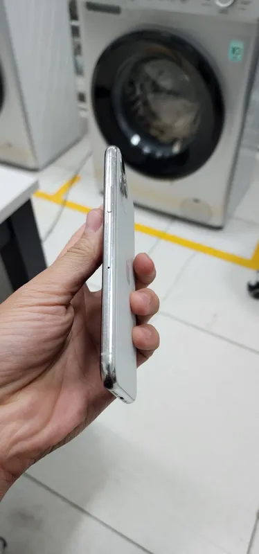 iphone 11 Pro White 64GB Xammayogi ishlidi 3