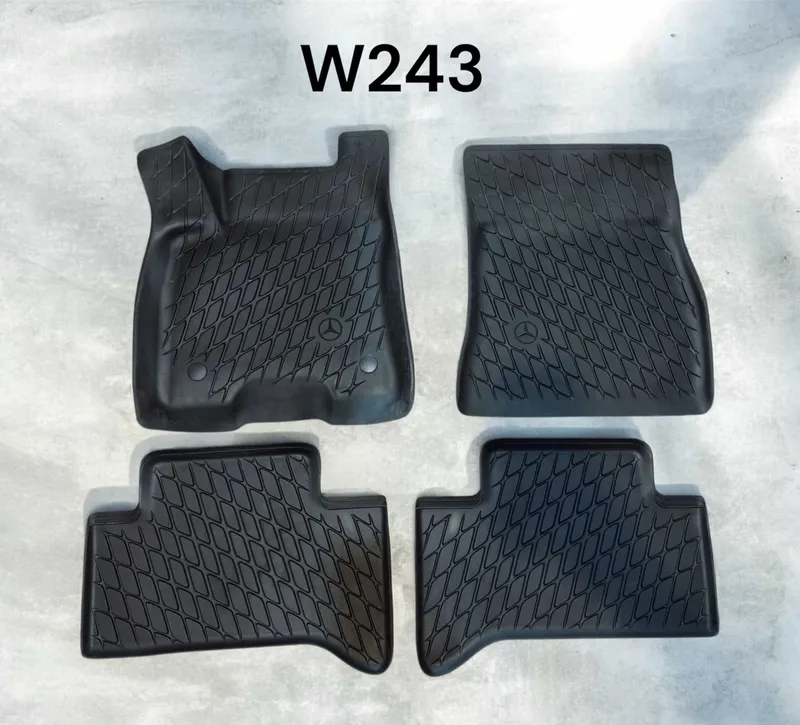 Mercedes-Benz EQB X243 2 Mercedes-Benz EQB X243 2