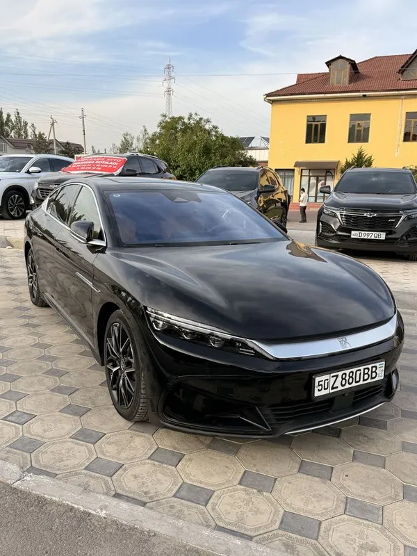 BYD xan 3.9 li dual motor 2023 yil tozza 35 ming yurgan