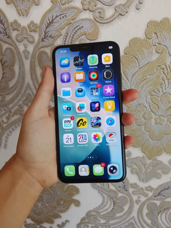 iPhone 11 max dakument karobka bilan — фото 1