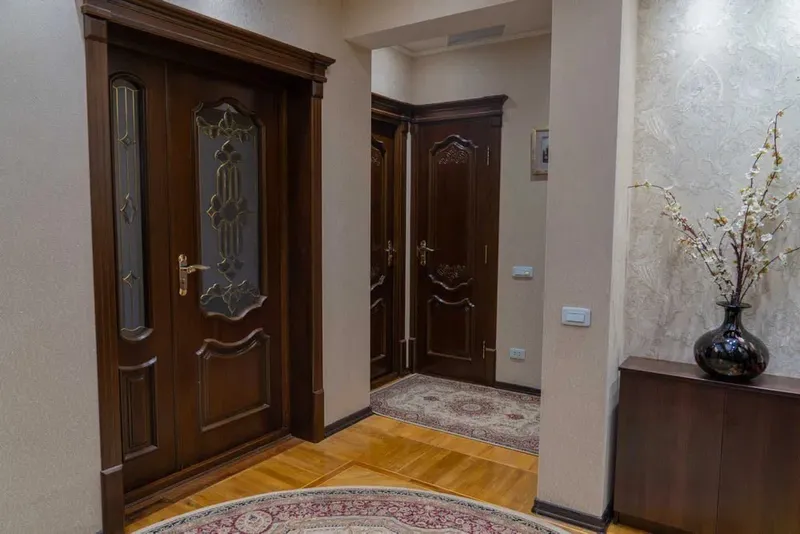 Продаётся 3-комнатная квартира 120 м², 4/4, Мирабадский район (ориентир: Госпитальный рынок) 3