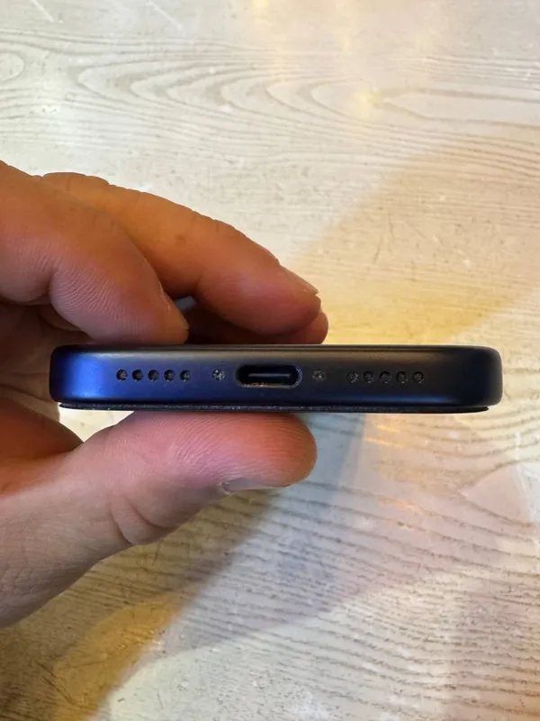 Iphone 17 pro ZA/A Blue 5 Iphone 17 pro ZA/A Blue 5