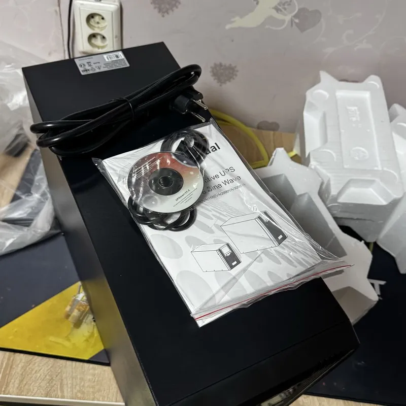 UPS xali yangi 3000 kw ishlatilmagan — фото 3