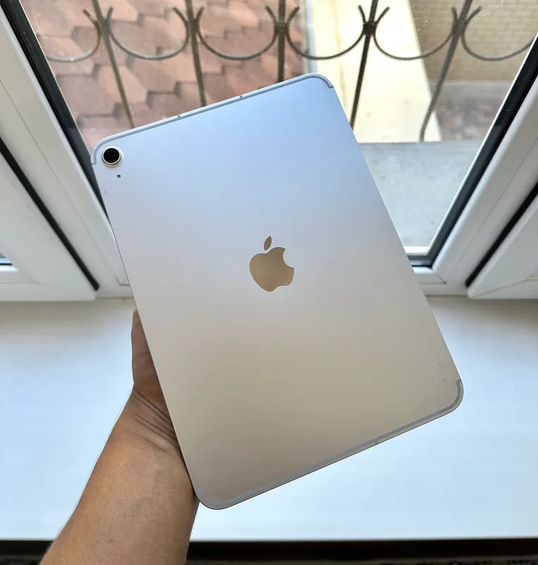 iPad A16 Silver 128GB 100%