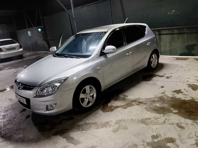 Hyundai i-30 motor 1.6 5 Hyundai i-30 motor 1.6 5