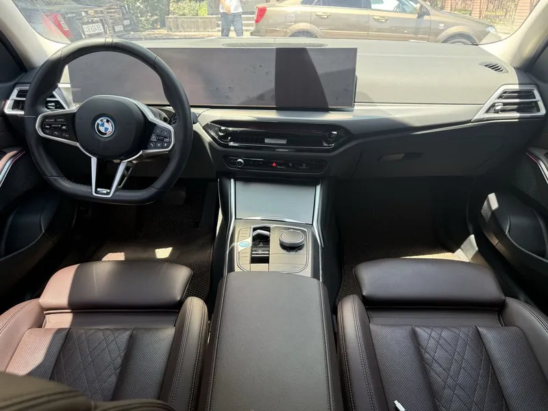 BMW I3 eDrive35L 2025 3