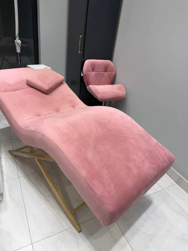 yangi salon uchun kushetka