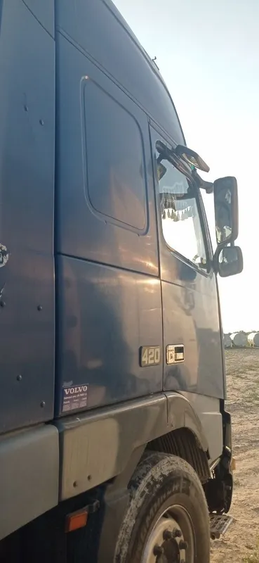 Volvo yili 2000 sotiladi narxi 9 500 $ dezilda — фото 3