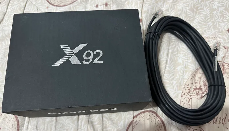 Продаю смарт ТВ приставку X92 Smart TV Box 3