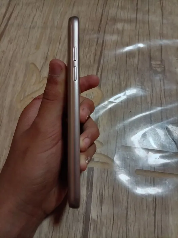 Samsung Galaxy j2 5