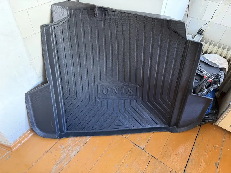 Коврик багажника Chevrolet onix