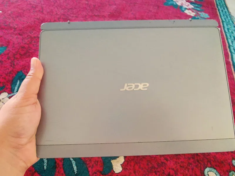 Продам Acer Aspire Switch 10 SW5-012 1 Продам Acer Aspire Switch 10 SW5-012 1
