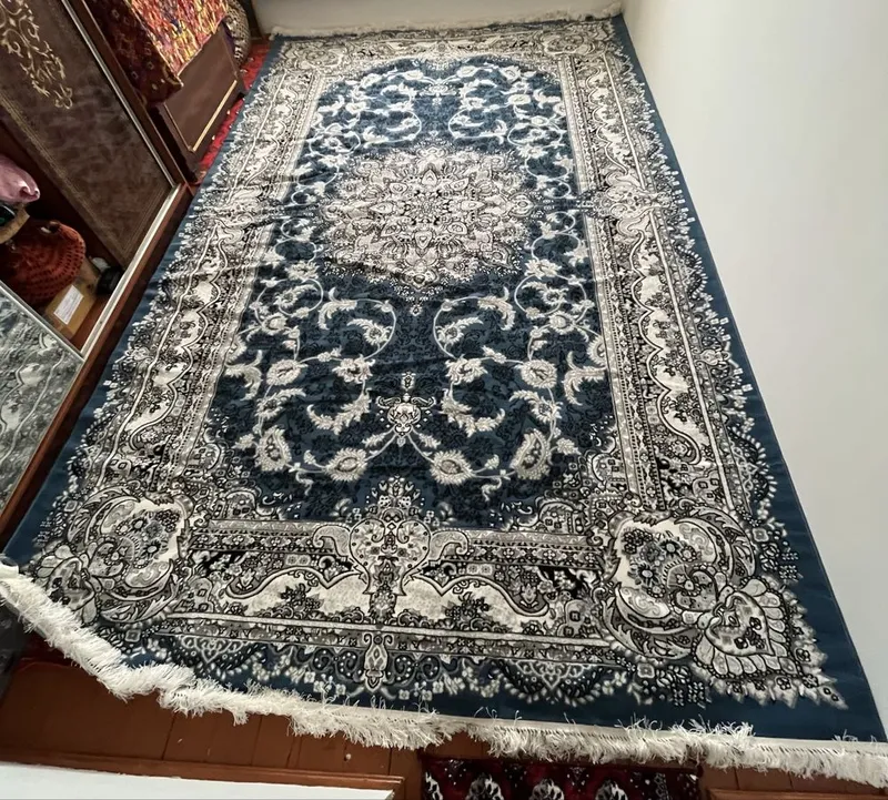 Uyga yangi gilam olgandik razmeri toʻgʻri kelmadi shunga sotyapmiz 2 Uyga yangi gilam olgandik razmeri toʻgʻri kelmadi shunga sotyapmiz 2
