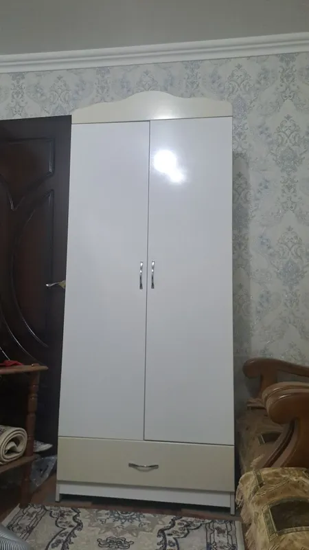 Детский кроват и шкаф Детский кроват и шкаф