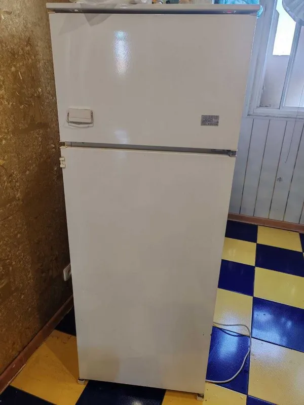 Холодильник Electrolux Б/У, Италия 1 Холодильник Electrolux Б/У, Италия 1