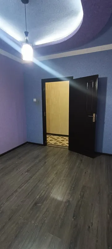 Массивда Срочна  3 хонали уй сотилади 8