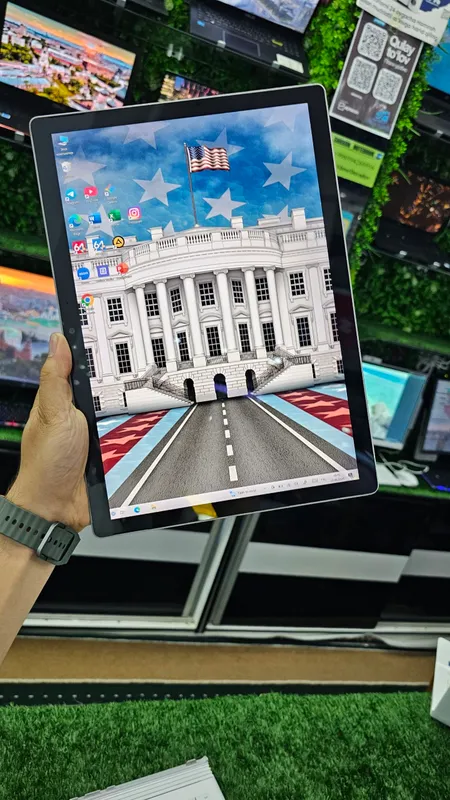 Самая универсальная модель Microsoft Surface Pro 5 6 Самая универсальная модель Microsoft Surface Pro 5 6
