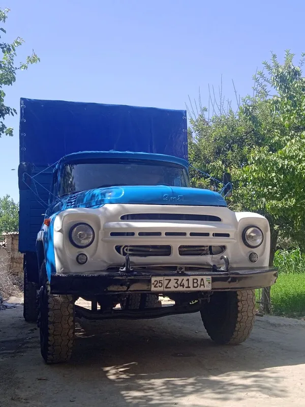 Zil bartavoy sotiladi