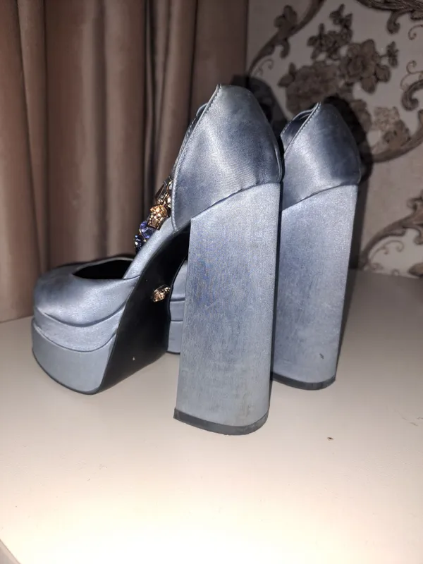 Versace baland poshnali tufli 3 Versace baland poshnali tufli 3