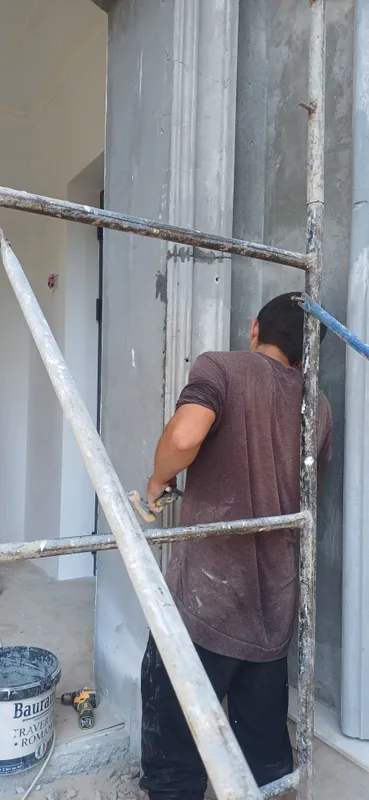 Shogirt usta kerak fasad travertin Shogirt usta kerak fasad travertin